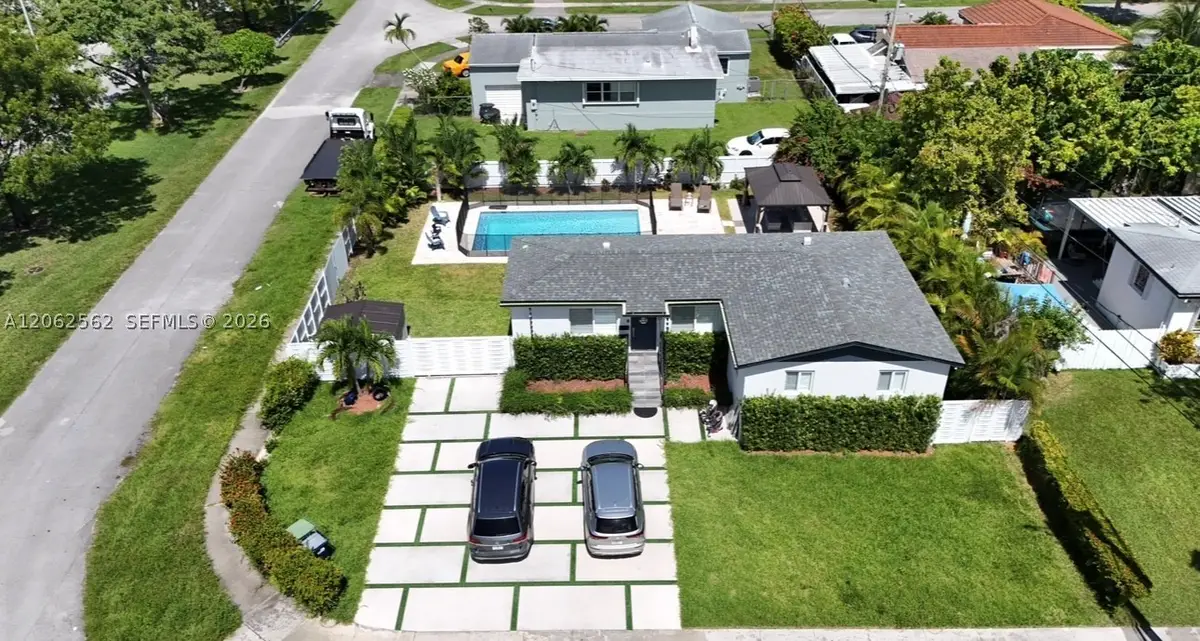 2401 SW 83rd Ave, Miami, FL 33155 - #1