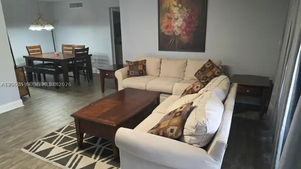 524 Osprey Dr #10B, Delray Beach, FL 33444