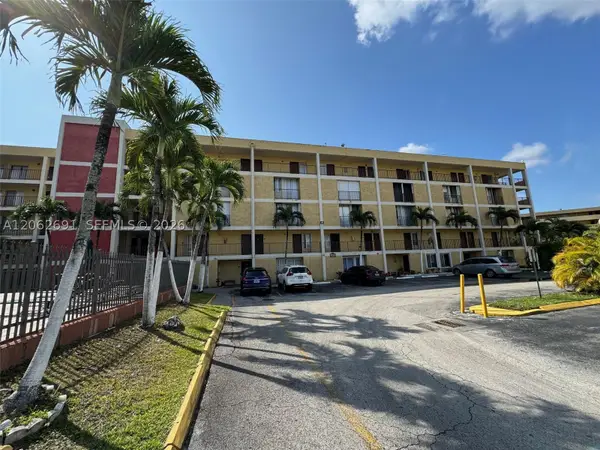 9240 Fontainebleau Blvd #204, Miami, FL 33172