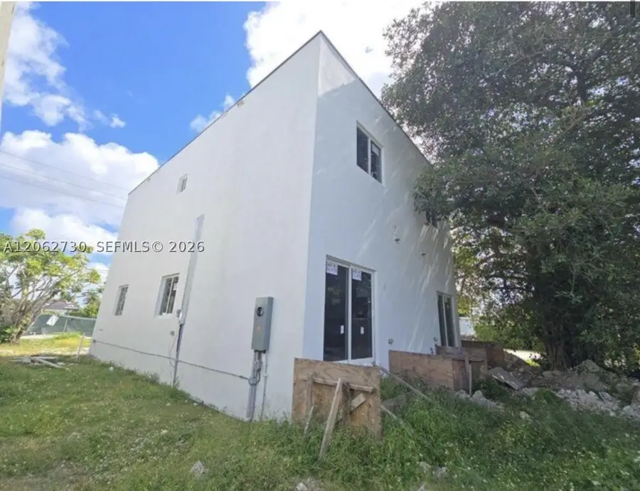 394 NE 174th St, North Miami Beach, FL 33162 - #3
