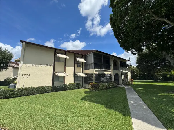 5773 La Pinata Blvd #A-1, Green Acres, FL 33463