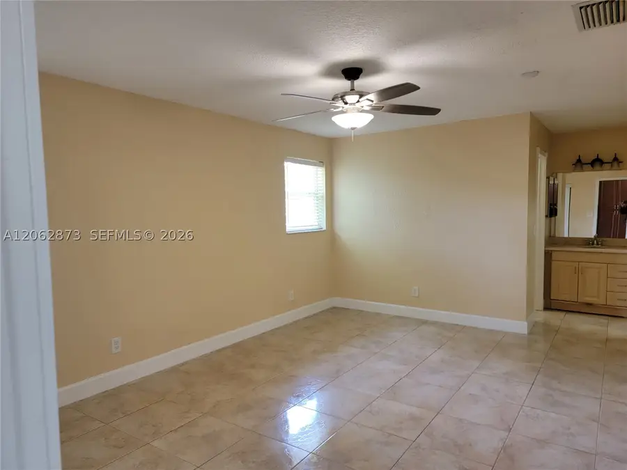 7927 NW 50th St, Lauderhill, FL 33351 - #2