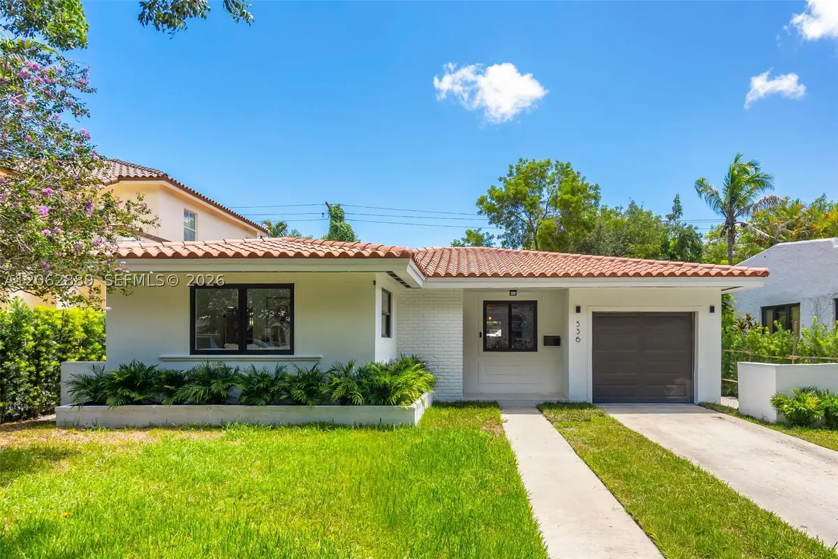 536 Minorca Ave, Coral Gables, FL 33134 - #1