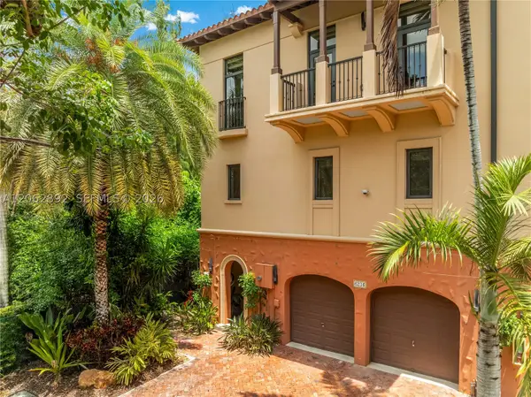 6234 Paradise Point Drive #6234, Palmetto Bay, FL 33157