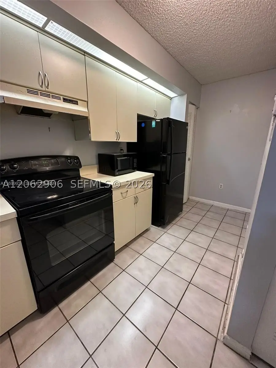 8600 SW 212th St #105, Cutler Bay, FL 33189 - #3