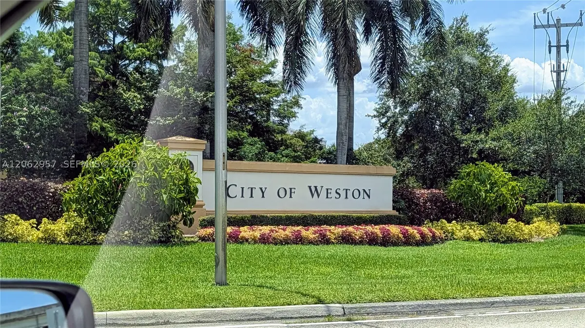 2231 N Cordoba Bnd, Weston, FL 33327 - #1