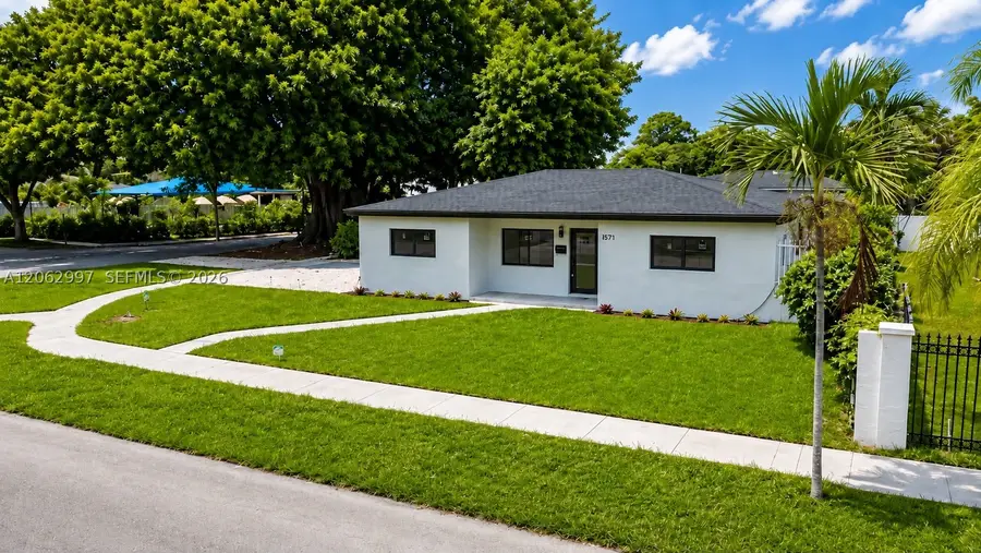 1571 NW 132nd St, Miami, FL 33167 - #3