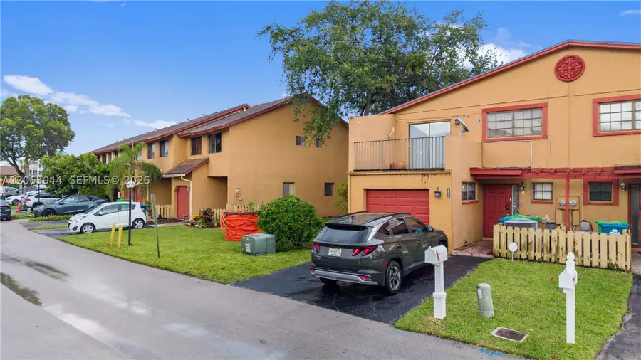 2824 NW 80th Ave, Sunrise, FL 33322 - #2