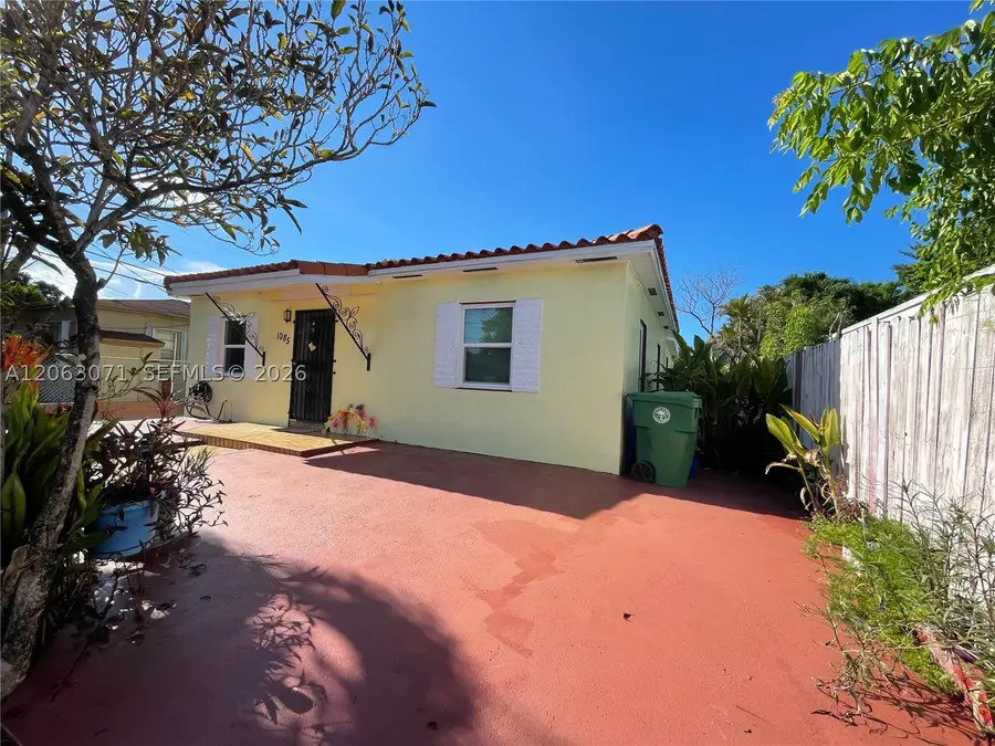 1085 NW 26th St, Miami, FL 33127 - #2