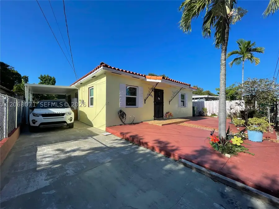 1085 NW 26th St, Miami, FL 33127 - #3