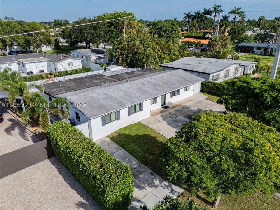 18150 NW 82nd Ave, Hialeah, FL 33015 - #2