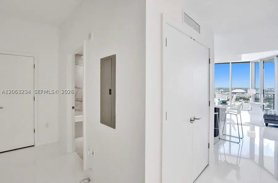 851 NE 1st Ave #3510, Miami, FL 33132 - #2