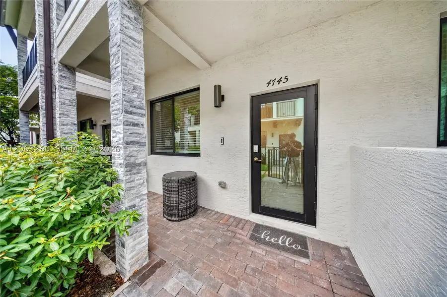 4745 NW 83rd Pkwy, Doral, FL 33166 - #3