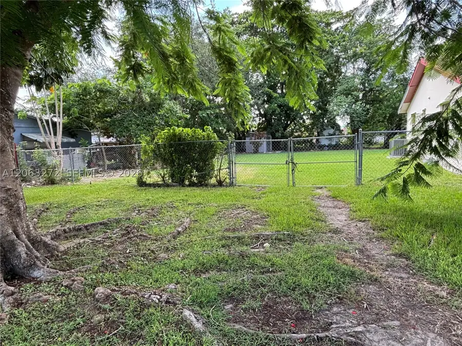 530 SW 5th St, Florida City, FL 33034 - #3