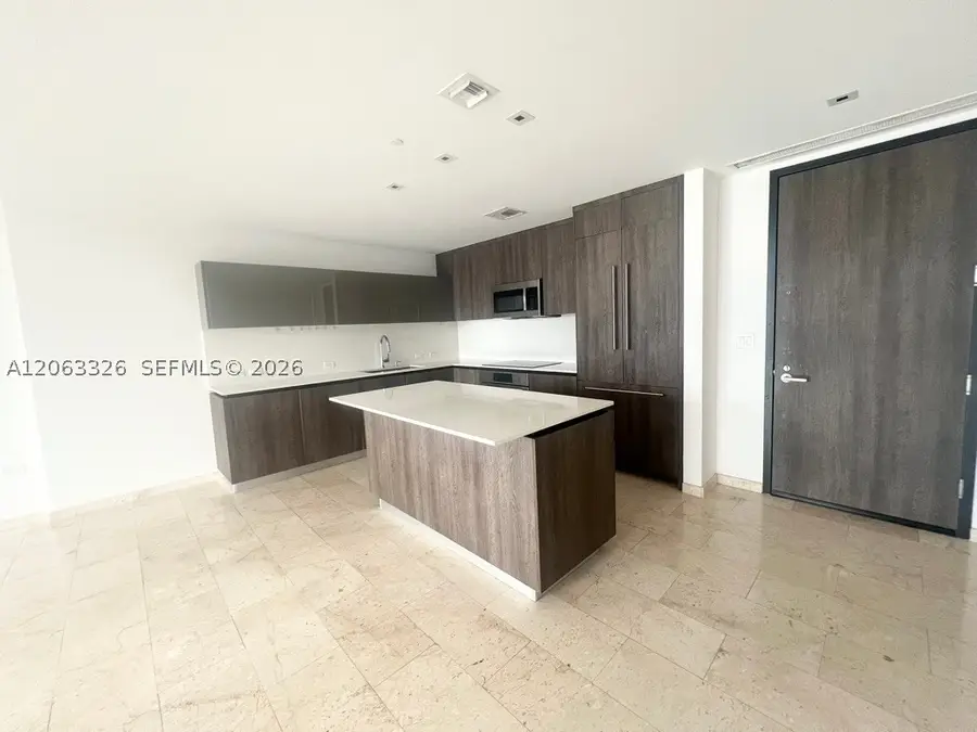 68 SE 6th St #3810, Miami, FL 33131 - #3