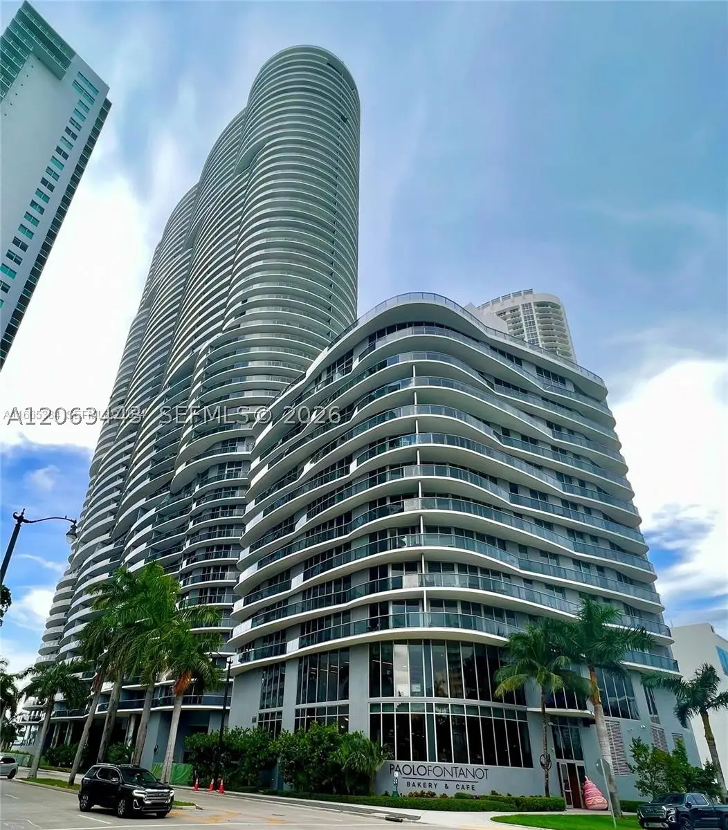 488 NE 18th St #3000, Miami, FL 33132 - #1