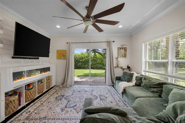 4501 Windmill Palm Way, Green Acres, FL 33463