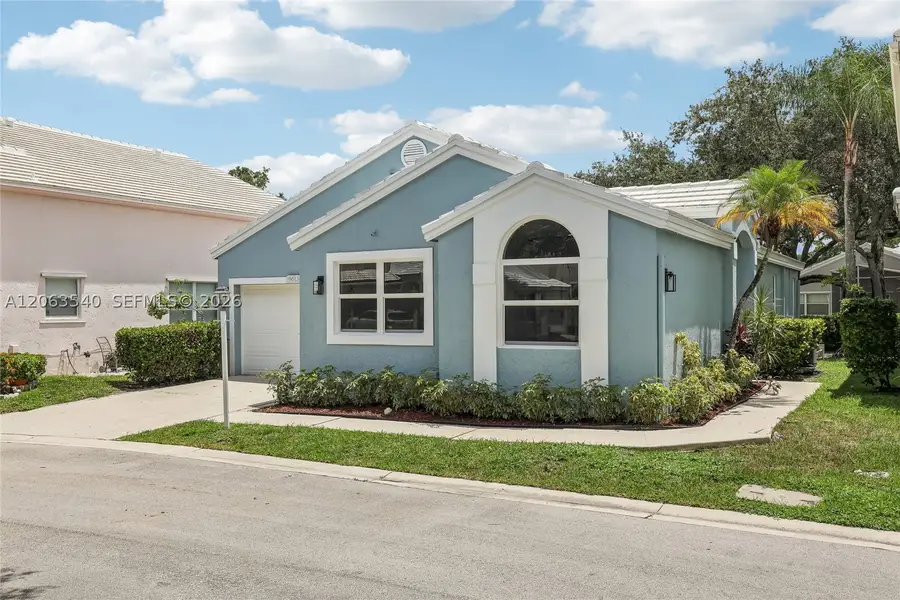 9613 NW 8th Cir, Plantation, FL 33324 - #2