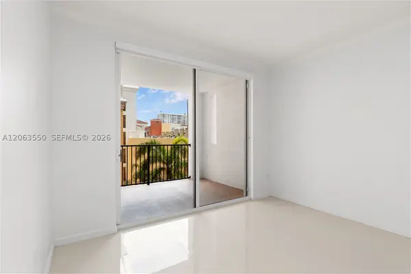 17100 N Bay Rd #1712, Sunny Isles Beach, FL 33160