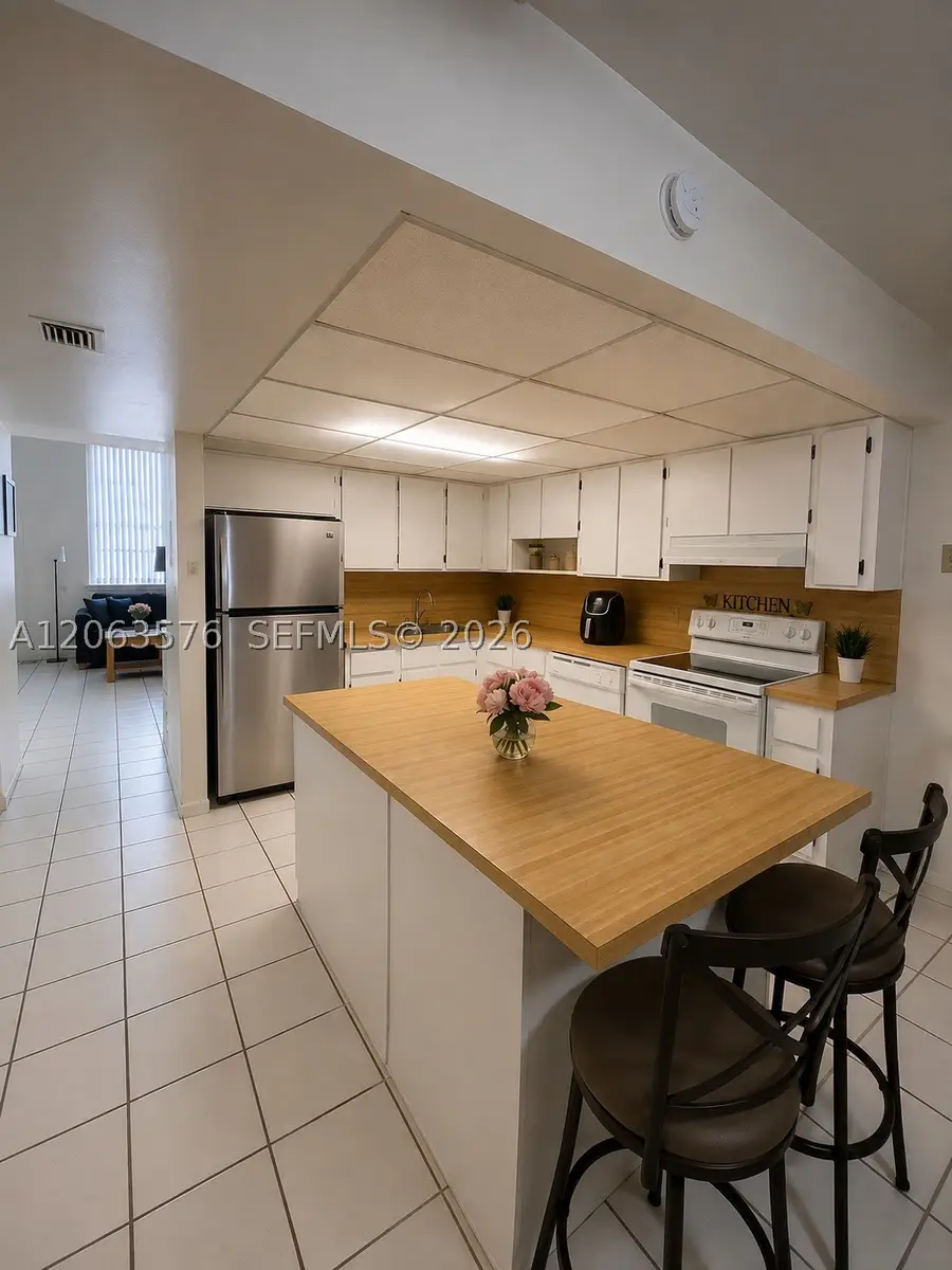 633 N University Dr #14, Plantation, FL 33324 - #3