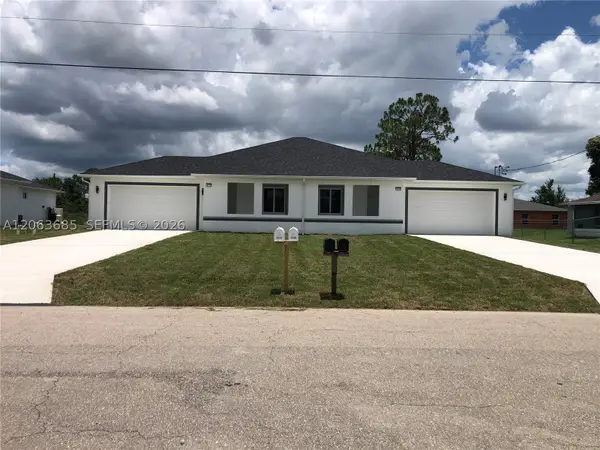 4572/4574 Golfview Blvd, Lehigh Acres, FL 33973