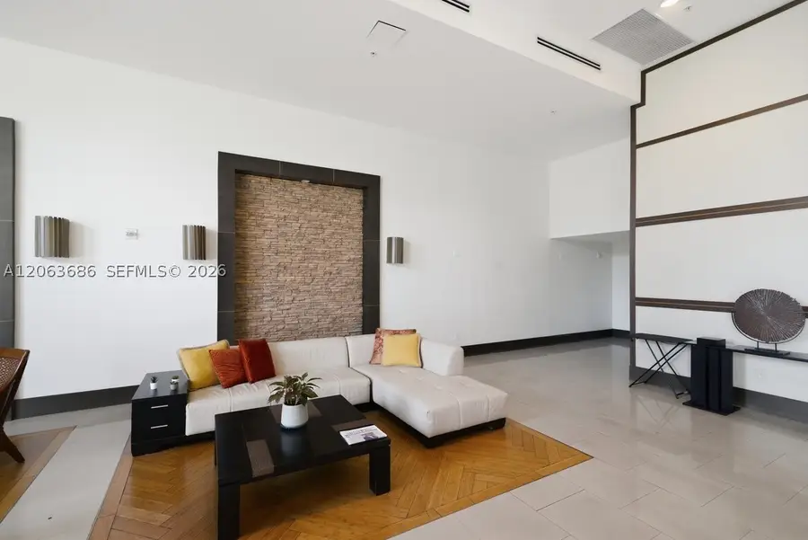 4242 NW 2nd St #807, Miami, FL 33126 - #3