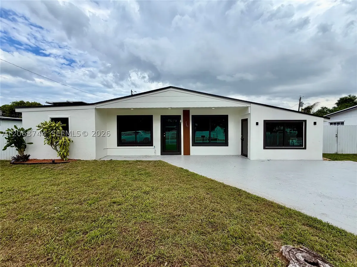2310 NW 208th St, Miami Gardens, FL 33056 - #1
