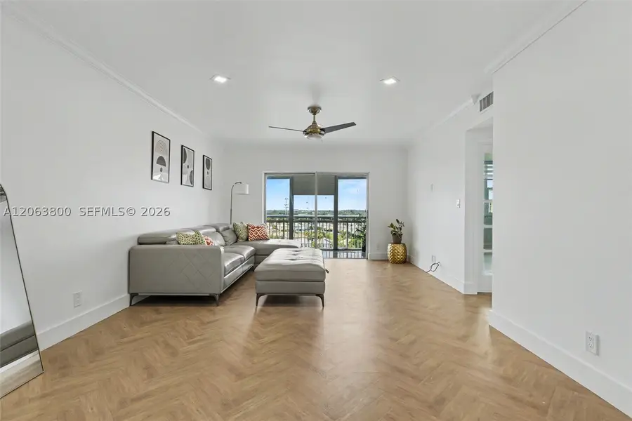 4400 Hillcrest Dr #1005A, Hollywood, FL 33021 - #2