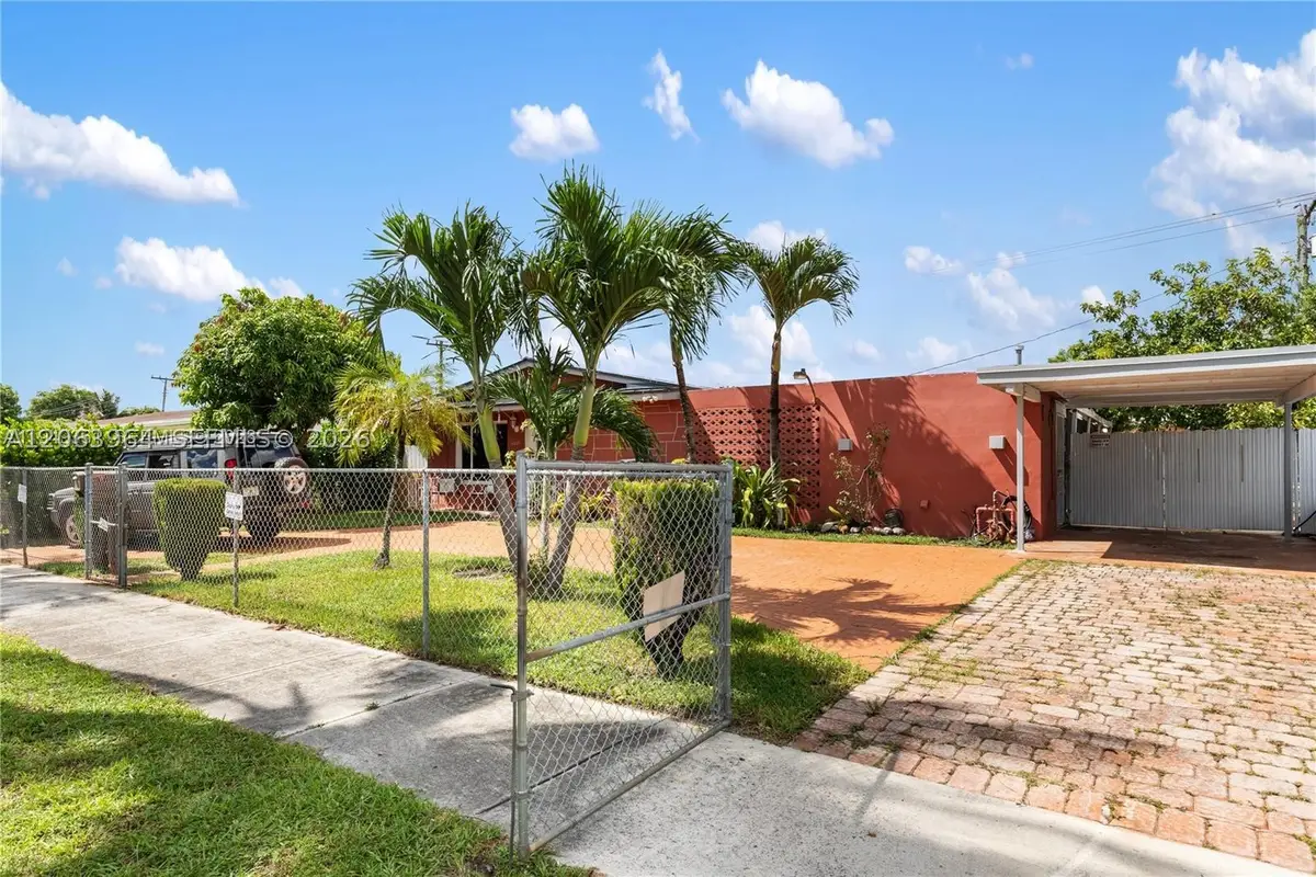 1211 NW 179th St, Miami Gardens, FL 33169 - #1