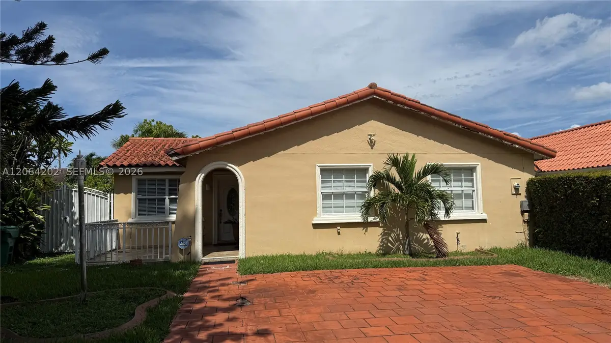 1542 SW 138th Ct, Miami, FL 33184 - #1