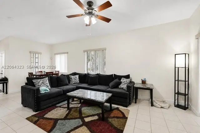 385 NE 31st Ave, Homestead, FL 33033 - #2