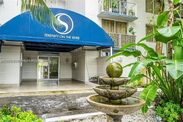 1740 NW N River Dr #419, Miami, FL 33125