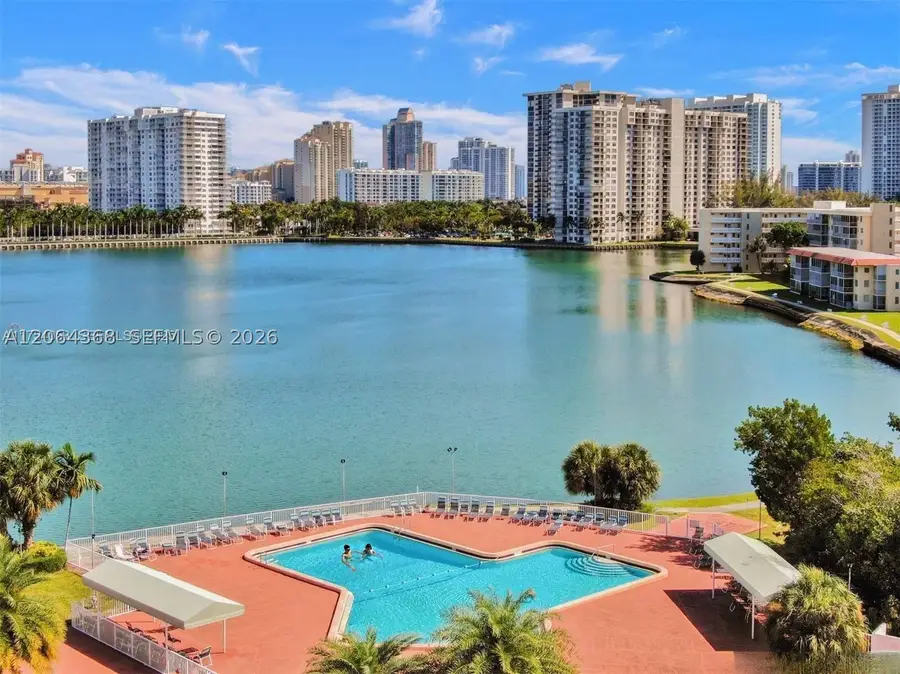 3030 Marcos Dr #T301, Aventura, FL 33160 - #3