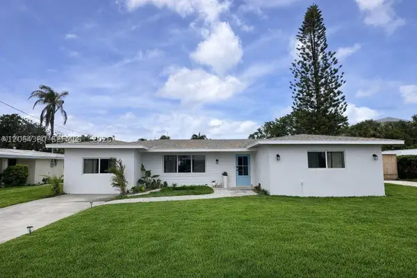 1240 Binney Dr, Fort Pierce, FL 34949