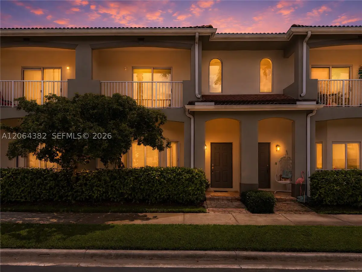 1940 SE 24th Ave, Homestead, FL 33035 - #1