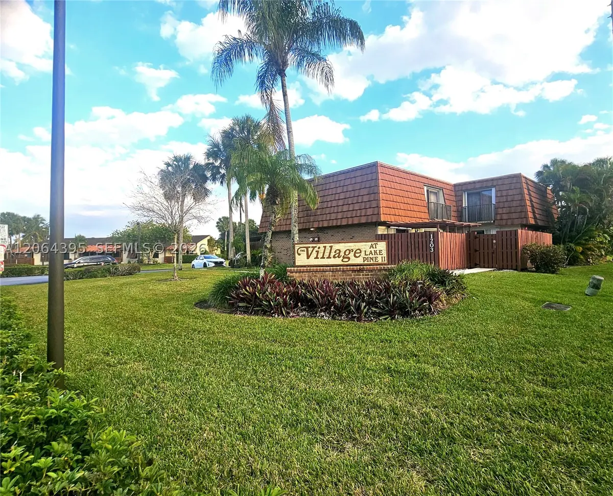 1201 SW 120th Way, Davie, FL 33325 - #1