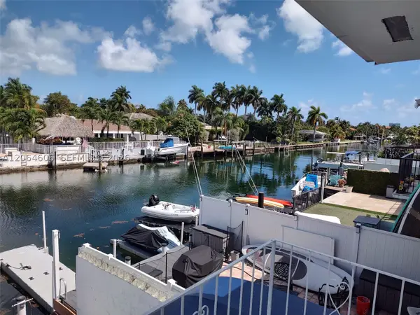 2061 NE 123rd St, North Miami, FL 33181