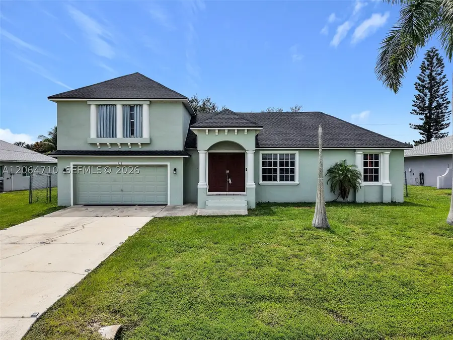 928 SE 5 Ct, Cape Coral, FL 33990 - #2