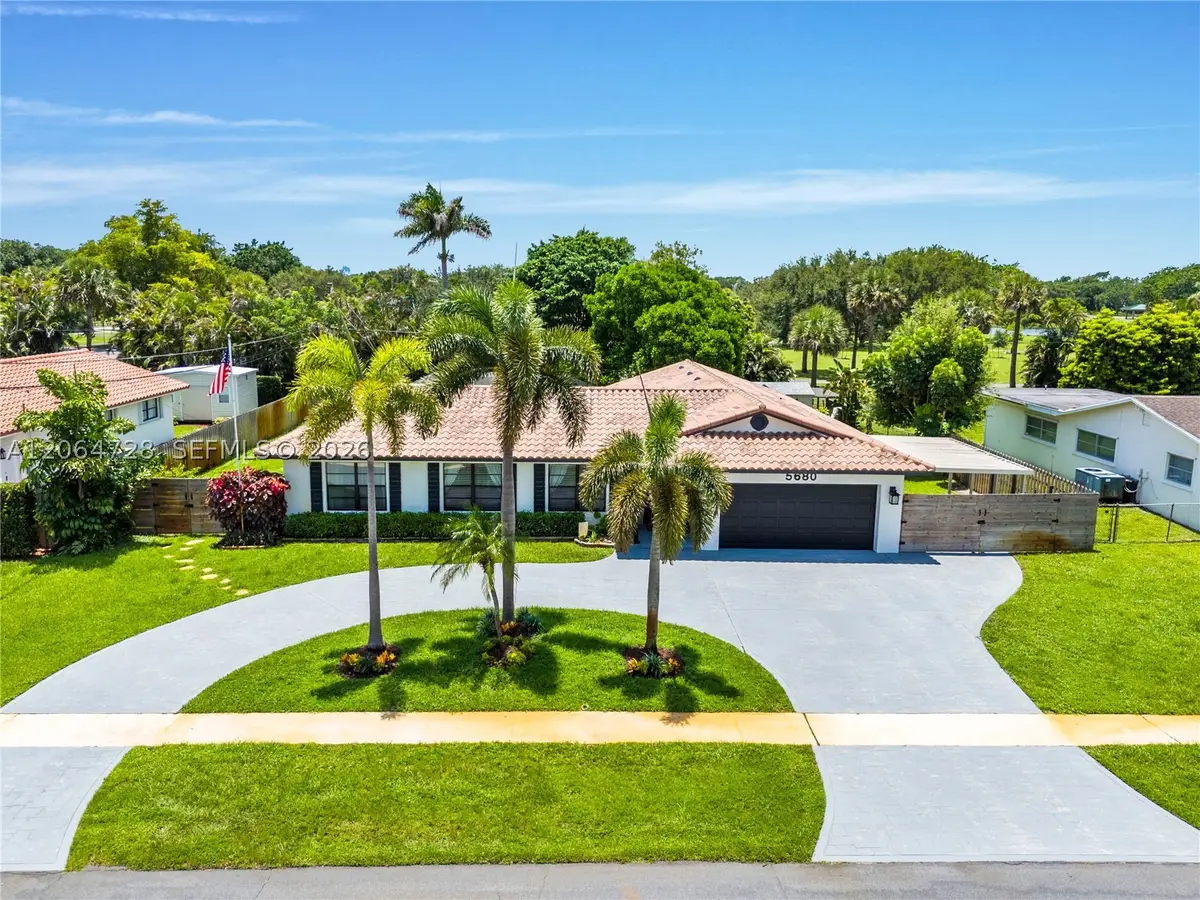 5680 SW 9th St, Plantation, FL 33317 - #1