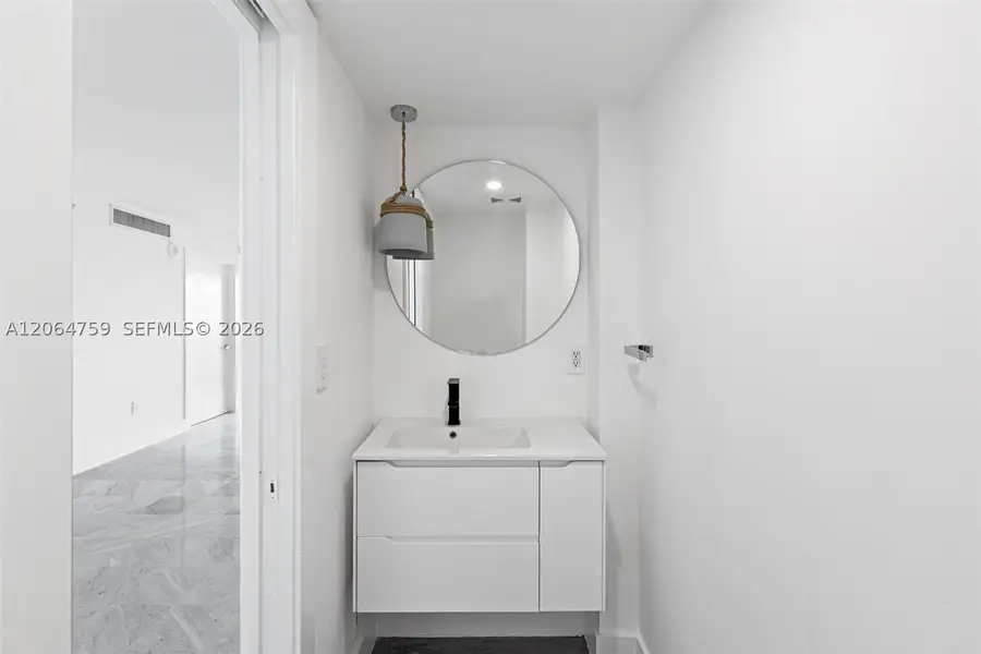 6917 Collins Ave, Miami Beach, FL 33141 - #2