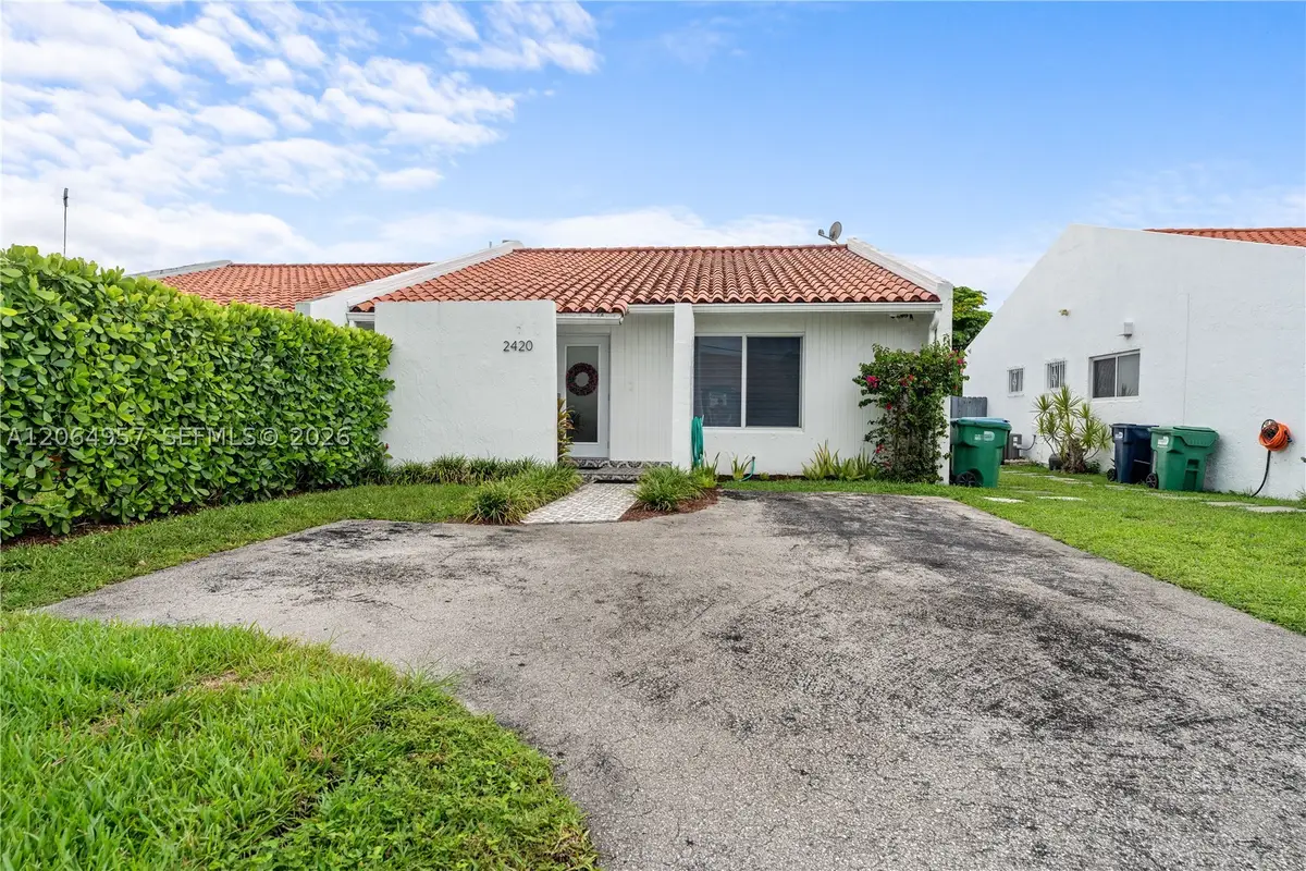 2420 SW 102nd Ave, Miami, FL 33165 - #1