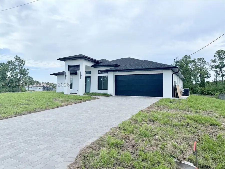 705 Colyer St E, Lehigh Acres, FL 33974 - #3
