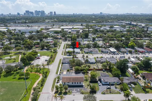 1004 SW 24th Ave, Fort Lauderdale, FL 33312