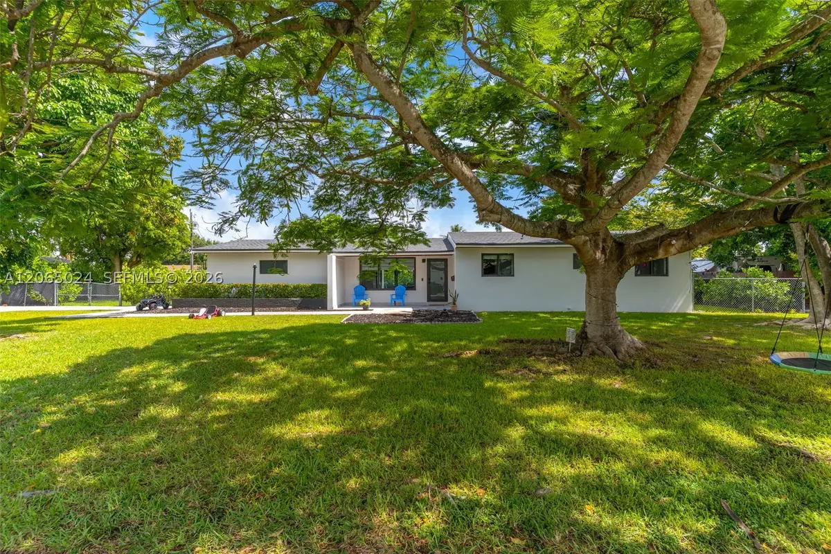 11243 SW 174th Ter, Miami, FL 33157 - #1