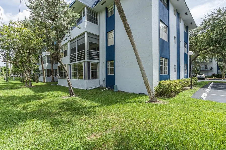 3150 Holiday Springs Blvd #8-112, Margate, FL 33063 - #2