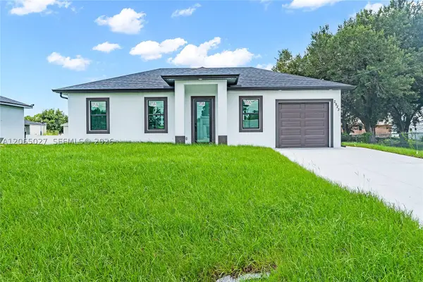 2923 2nd St, Lehigh Acres, FL 33976