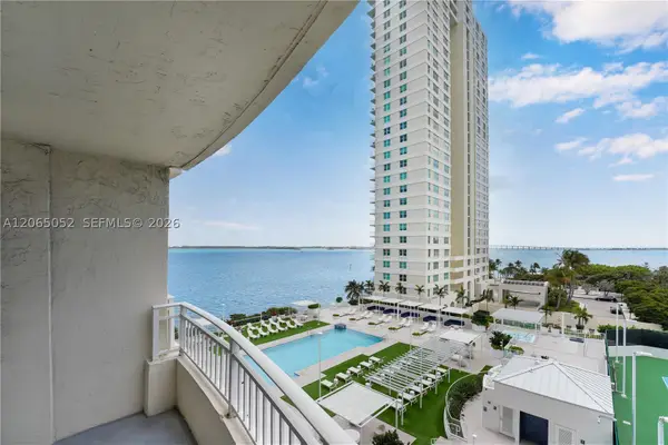 770 Claughton Island Dr #808, Miami, FL 33131