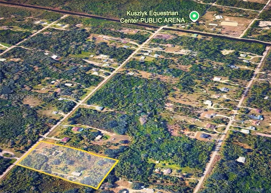 2961 28 Ave Se, Naples, FL 34117 - #2