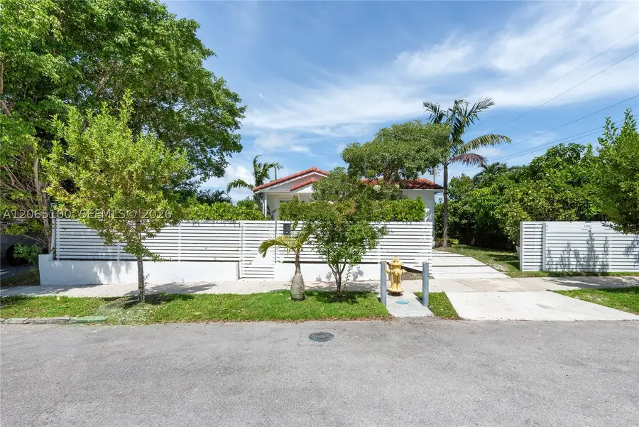 1450 SW 20th Ave, Miami, FL 33145 - #2