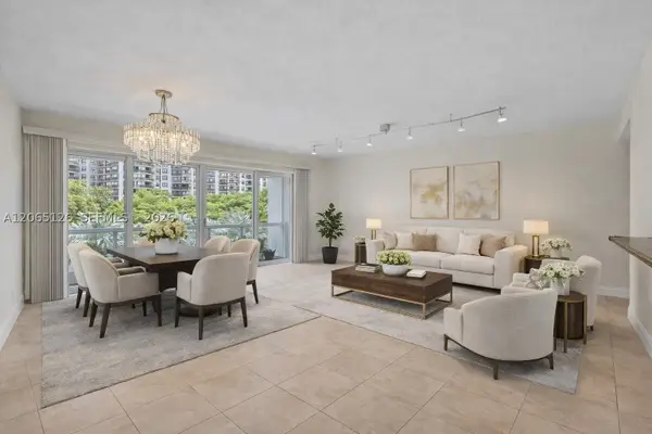 2451 Brickell Ave #4F, Miami, FL 33129